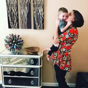 Meet your Posher, Crystal